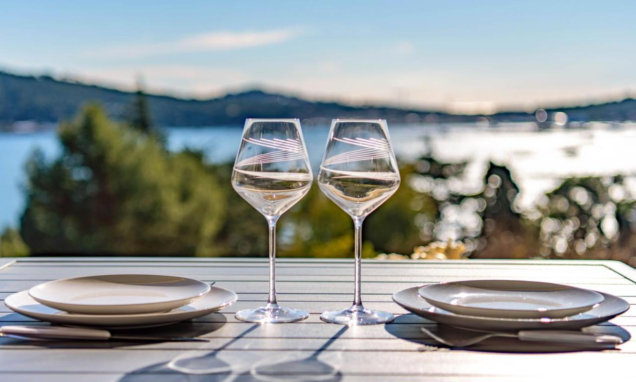 Studio Avec Vue Mer Et Terrasse La Seyne-sur-Mer Bagian luar foto